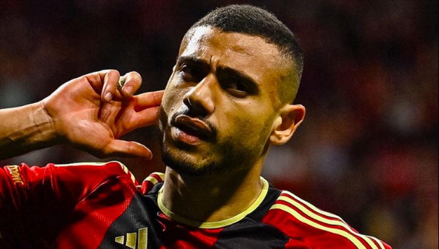 Πόσο χρόνο χρειάζεται ο Γιακουμάκης, για να «διαλύσει» μία ομάδα; Μόλις 19 λεπτά, για ένα αυθεντικό χατ-τρικ! (video)