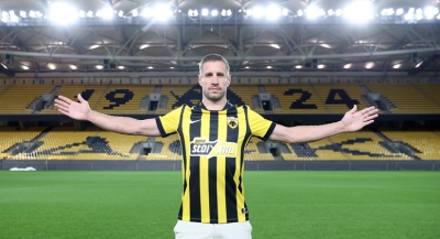 Πάουνοχ για Βάργκα: «Η ΑΕΚ βήμα μπροστά!»