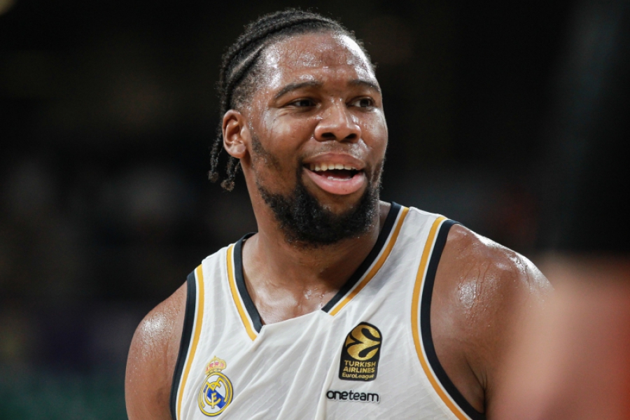 «Καρφιά» Γιαμπουσέλε για NBA: «Παίζω στην κορυφαία ομάδα της Ευρώπης, γιατί να πάω να γυαλίζω πάγκους εκεί;»