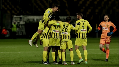 Άρης – ΟΦΗ 3-1: Με δύο πέναλτι και γκολάρα Ιτούρμπε βλέπουν... πρόκριση οι «κιτρινόμαυροι»! (video)