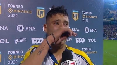 Ο Τέβες έβαλε 18χρονο σε ντέρμπι της Ροσάριο Σεντράλ, που σκόραρε και ξέσπασε σε κλάματα! (video)