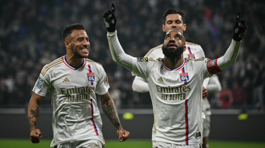 Αν η Λιόν ήθελε τέσσερις μήνες, 15 ματς και «όργια» του Λακαζέτ για τα... απλά, σε τι να ελπίζει;