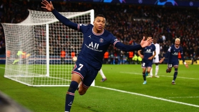 Ντάνι Άλβες: «Θα έδινα πολλά λεφτά για τον Εμπαπέ, αλλά όχι για τον Χάαλαντ»!