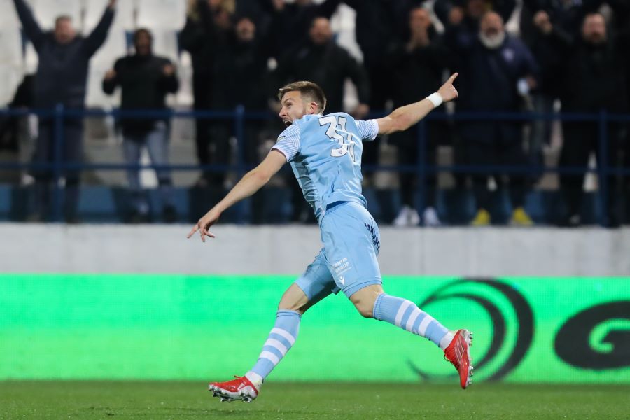 Ο Γιάννης Κιάκος στο BN Sports: «Ο Ιωνικός αξίζει να είναι στη Super League– Ό,τι έχω πετύχει το οφείλω στους γονείς μου» (video)