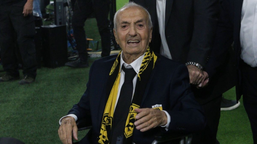 «Βγήκαμε!!!»: Εξιτήριο για τον Κώστα Νεστορίδη!