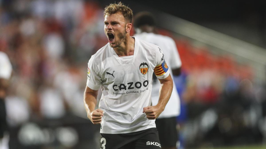 Relevo: «Ο Λάτο ζήτησε να αποχωρήσει από την Βαλένθια»