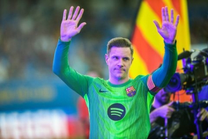 Φεύγει από την ομάδα, αλλά μένει στην πόλη: Αλλάζει φανέλα ο Τερ Στέγκεν!