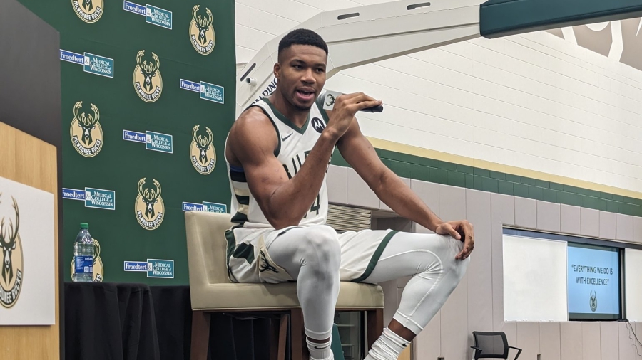 Αντετοκούνμπο: «Το χρήμα δεν είναι σημαντικό, αλλά το μπόλικο, είναι!»