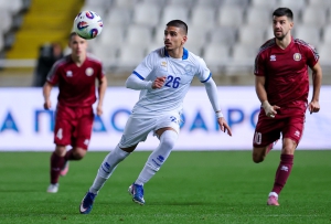 H Kύπρος ηττήθηκε σε φιλικό αγώνα από τη Λευκορωσία - Αποχώρησε τραυματίας ο Γιαμπλόνσκι του Αστέρα AKTOR!