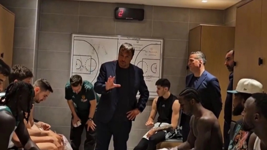 Αταμάν στα αποδυτήρια: «Να κλείσουμε τη σειρά την Παρασκευή» (video)