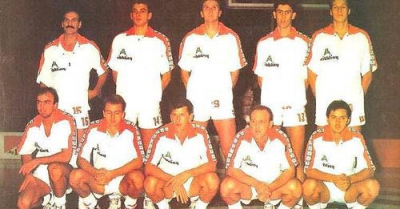 Ο 17χρονος Τάρλατς «ταπώνει» Φασούλα και Πρέλεβιτς φορώντας ερυθρόλευκα, αλλά όχι του Ολυμπιακού! (video)