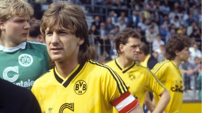 Φρανκ Μιλ: Ο «γκολεαδόρ» που έγινε… συνώνυμο της χαμένης ευκαιρίας (video)