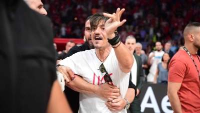 Ολυμπιακός: «Το βίντεο με τα όσα έκανε ο Δημήτρης Γιαννακόπουλος» (vid)