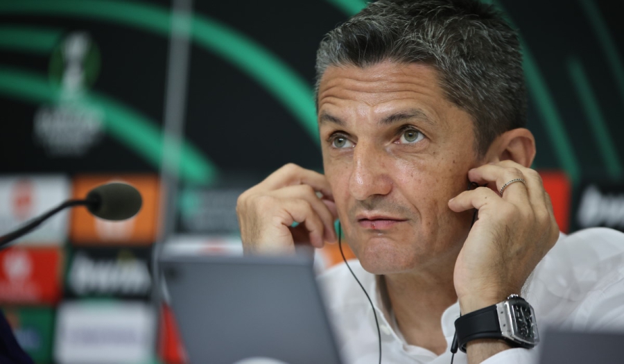 Λουτσέσκου: «Σημαντική η ατμόσφαιρα της Τούμπας κόντρα στην Μπριζ - Είναι παιχνίδι ζωής!»