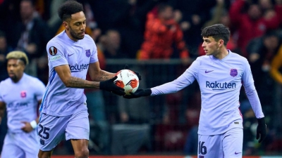 Πέδρι: «Τρελό να με συγκρίνει κάποιος με τον Μέσι!»