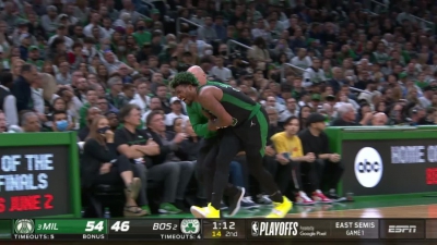 Μπόστον Σέλτικς: Επιστρέφει ο Σμαρτ, παρά τον τραυματισμό (video)