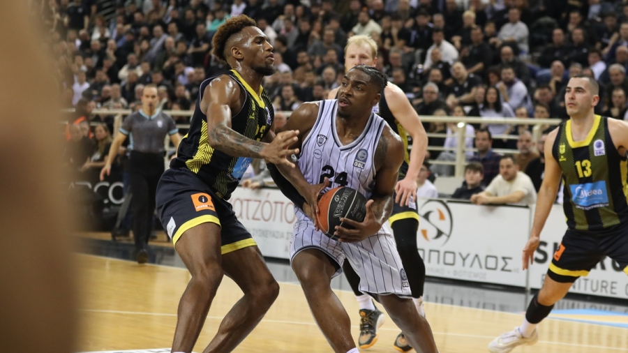 Ασπρόμαυρο «βάφτηκε» το ντέρμπι της Θεσσαλονίκης: Ο ΠΑΟΚ άντεξε στην αντεπίθεση του Άρη και πήρε τη νίκη! (video)