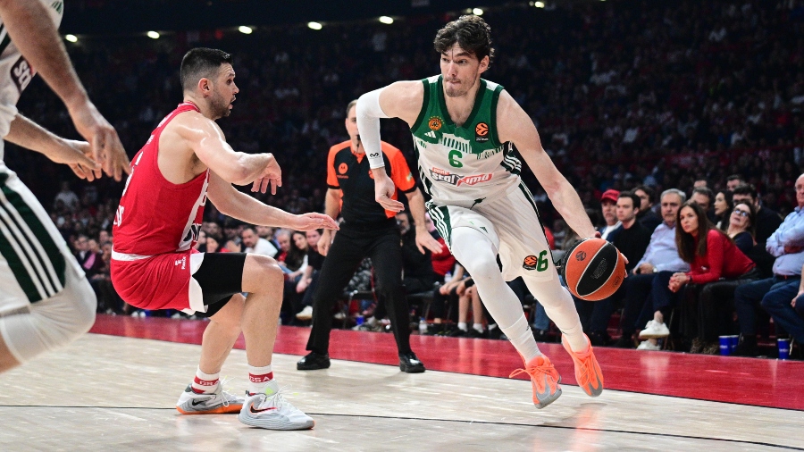 Εθνική εορτή με τρίποντη απόδοση στην Interwetten!