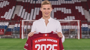 Μπάγερν Μονάχου: Ανανέωσε μέχρι το 2025 ο Κίμιχ