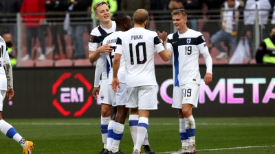 Παίρνει τον πολυπόθητο βαθμό η Ουαλία, σκοράρουν οι Φινλανδοί απέναντι στους Γάλλους!