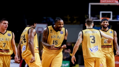 ΑΕΚ – Ρέτζιο Εμίλια 68-59: Το «γύρισε» στο τέλος και με νίκη απέναντι στην Καρσίγιακα προκρίνεται! (video)