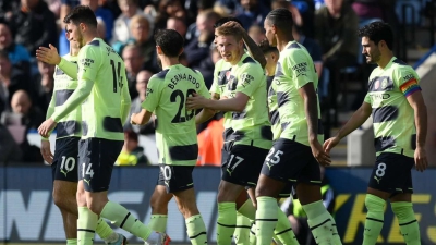 Λέστερ - Μάντσεστερ Σίτι 0-1: «Μαέστρος» Ντε Μπρόινε με απευθείας φάουλ δίνει το προβάδισμα στην πρωταθλήτρια! (video)