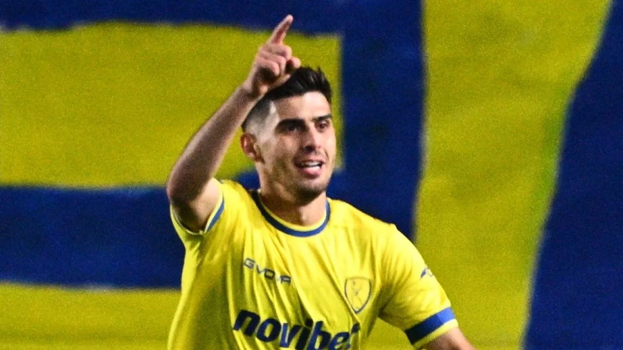 «Έκλεισε» στον Βόλο ο Γιάννης Μπουζούκης!