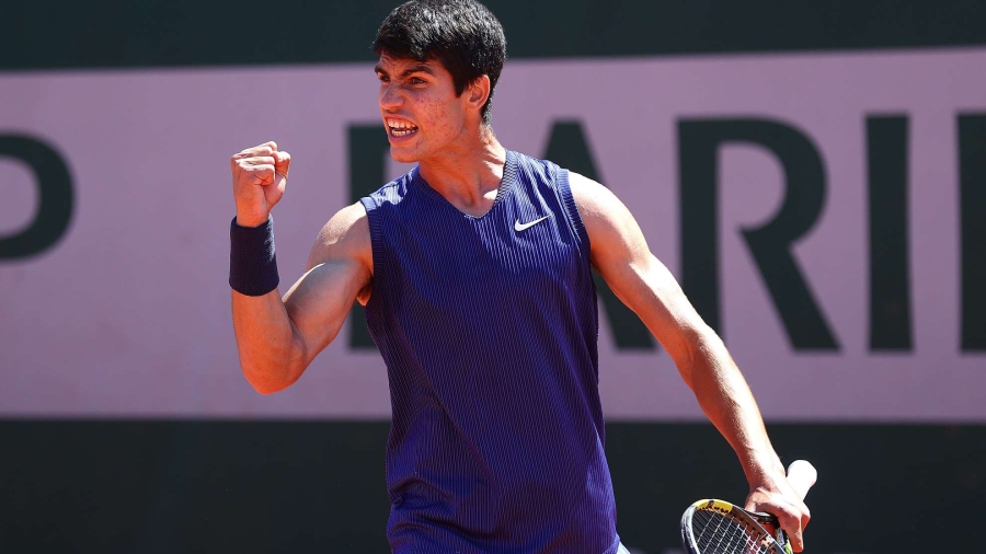 Ασταμάτητος ο Αλκαράθ, έβδομη νίκη και πρόκριση στα ημιτελικά του Ρίο!