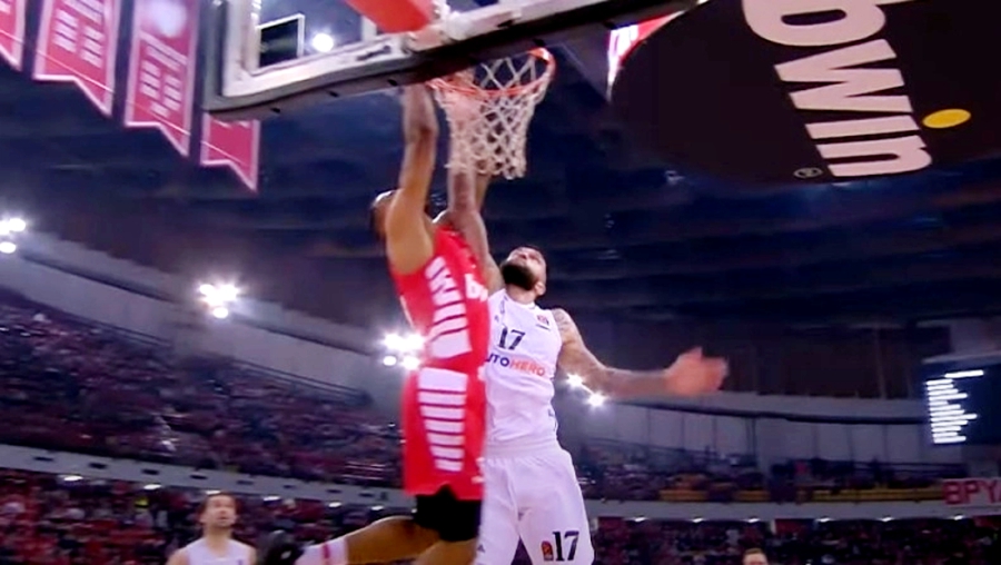 Top-10 EuroLeague: Σλούκας και Μπολομπόι στην τριάδα της 20ης αγωνιστικής (video)