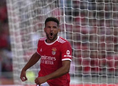 Σόου Μπενφίκα στο ημίχρονο με ντοπιέτα Ράμος και ποίημα Φερνάντεθ (video)