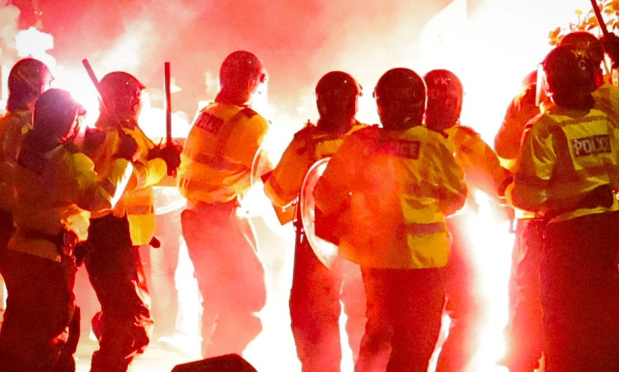 Βαριά «καμπάνα» στη Λέγκια Βαρσοβίας: Ποινές από την UEFA, πληρώνει τα... σπασμένα της Άστον Βίλα!