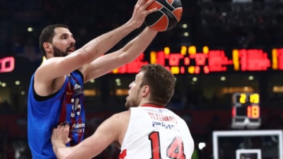 Μίροτιτς για οπαδούς Ολυμπιακού: «Ένιωσα πως έπαιζα τελικό»