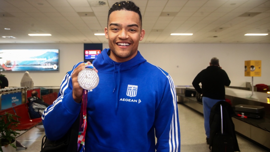 Καραλής: «Όταν ήμουν 18 είχα έναν σοβαρό τραυματισμό και οι γιατροί ανακοίνωσαν στους γονείς μου ότι δε θα επανέλθω!»