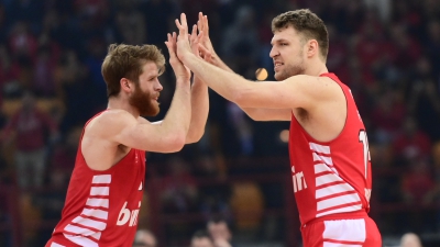 Ένωση Παικτών EuroLeague: MVP ο Βεζένκοφ, καλύτερος αμυντικός ο Ουόκαπ!