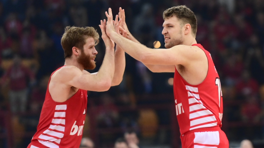 Ένωση Παικτών EuroLeague: MVP ο Βεζένκοφ, καλύτερος αμυντικός ο Ουόκαπ!