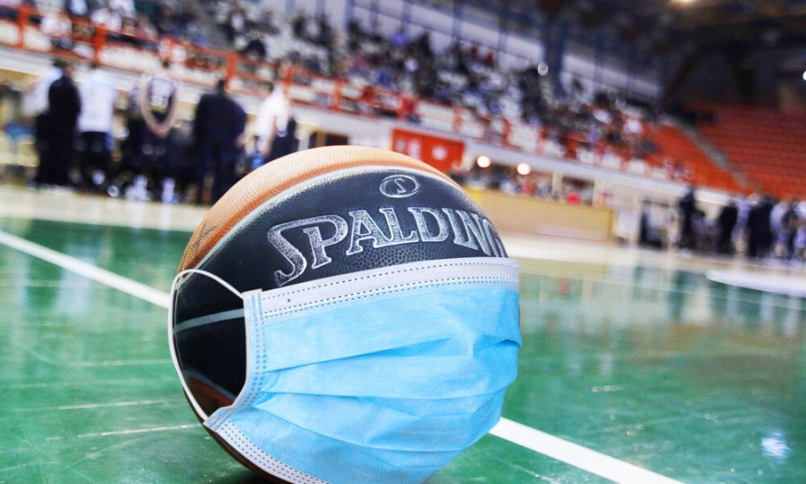 Basket League: Κρούσματα κορωνοϊού σε ΑΕΚ και Περιστέρι