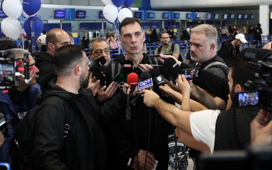 Μπαρτζώκας: «Οι παίκτες να μην ασχοληθούν με τα μίντια και τις οικογένειές τους»