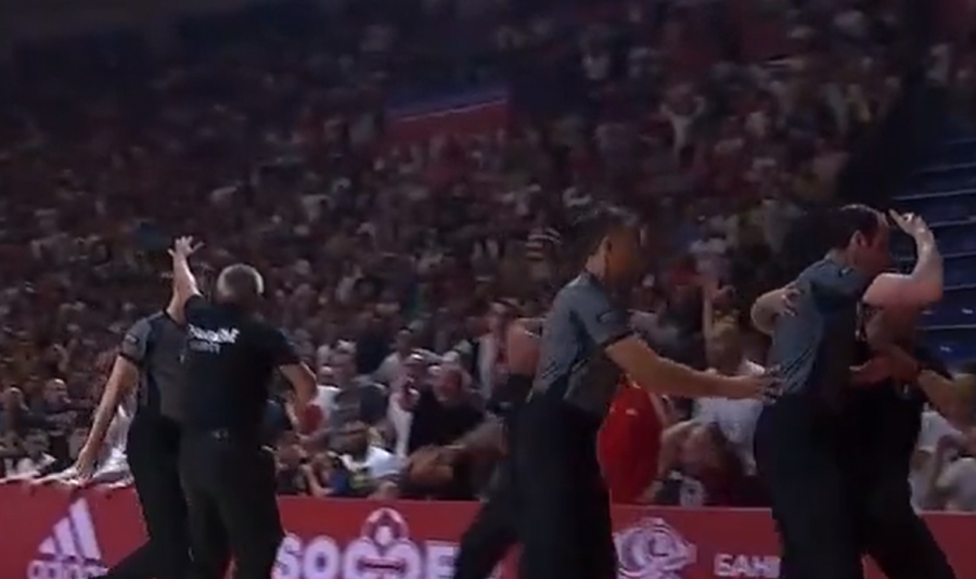 Διακοπή στο Ερυθρός Αστέρας - Παρτιζάν και εκκένωση του γηπέδου! (video)