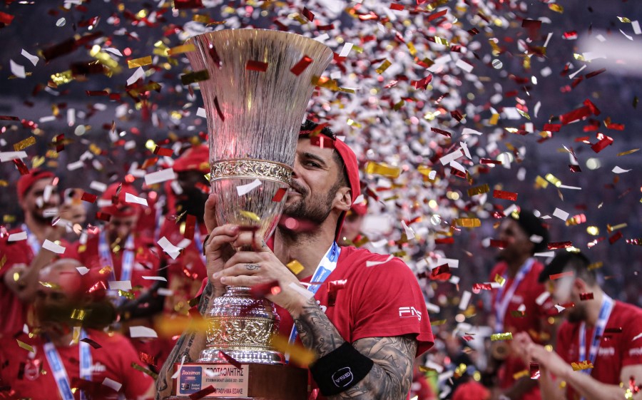 Γιώργος Πρίντεζης: Μια καριέρα σαν παραμύθι (με happy end)