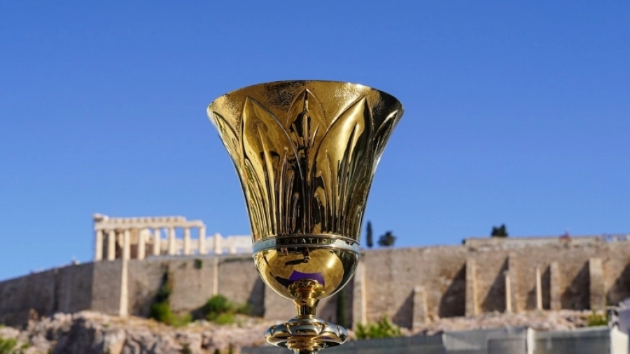 Μουντομπάσκετ 2023: Το τρόπαιο του Παγκοσμίου Κυπέλλου με θέα την… Ακρόπολη!