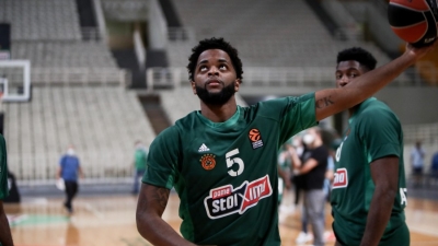 Ντάριλ Μέικον στο BN Sports: «Ξεχωριστή η αντιπαλότητα με τον Ολυμπιακό. Θέλω να κερδίζω σε κάθε ματς!»