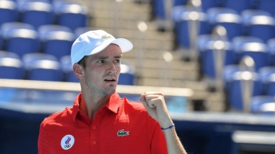 Τένις: Πλησιάζει στο «χρυσό» ο Μεντβέντεφ