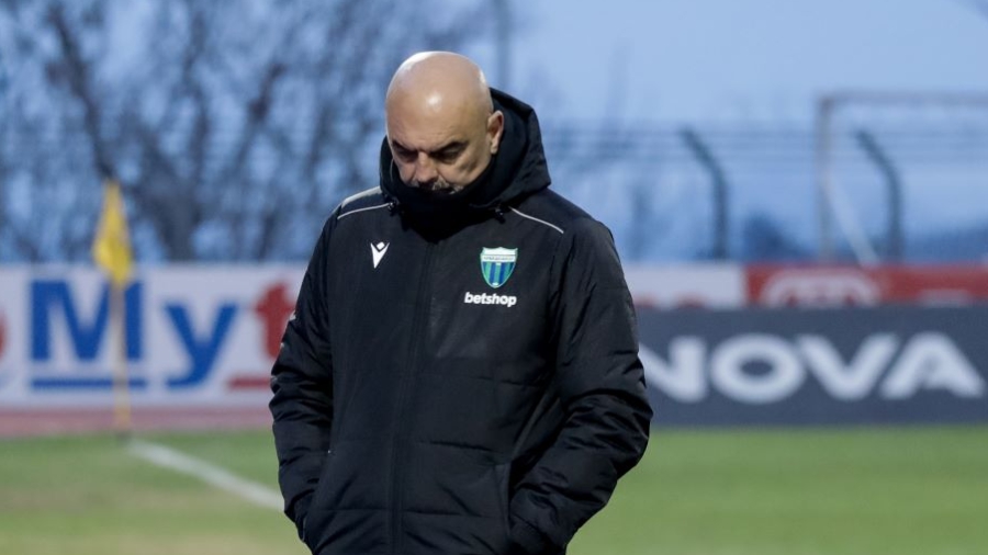 Βέλιτς: «Αναλαμβάνω την ευθύνη της ήττας!»