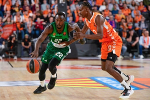 Με στόχο να «σπάσει» την έδρα της Βαλένθια: Οι δώδεκα των «πρασίνων» που επέλεξε ο Εργκίν Αταμάν για το Game 1!