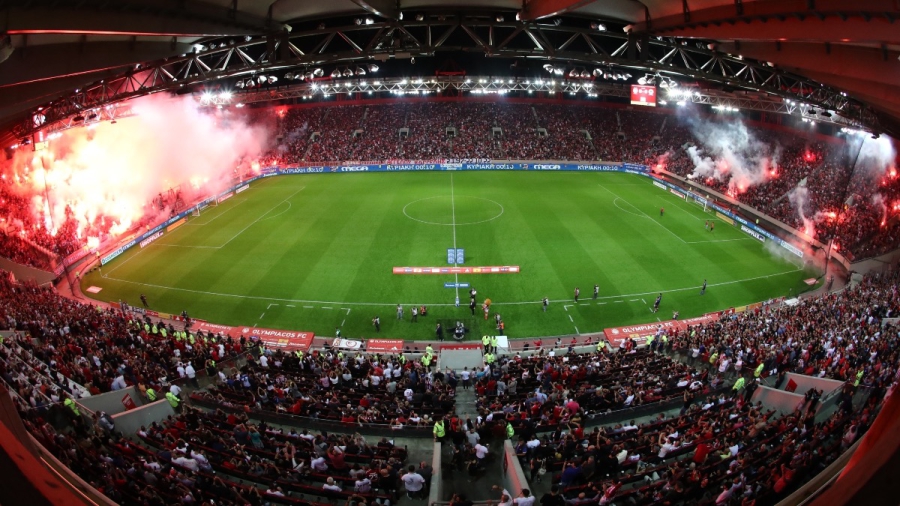 Ολυμπιακός: «Ιστορική αναμέτρηση με τον ΟΦΗ για τα 100 χρόνια, το κορεό θα καλύψει ολόκληρο το γήπεδο!»