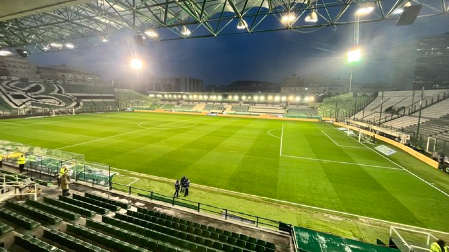 Παναθηναϊκός -  ΠΑΟΚ: Άνοιξαν οι... ουρανοί στη Λεωφόρο - Σε εξαιρετική κατάσταση ο αγωνιστικός χώρος!