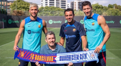 Το «ευχαριστώ» του Κάρλος Ουνθούε πριν τον φιλανθρωπικό αγώνα της Μπαρτσελόνα με την Μάντσεστερ Σίτι