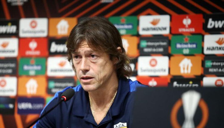 Η συνέντευξη Τύπου της ΑΕΚ από τα Σπάτα ενόψει της αναμέτρησης με τη Μπράιτον (video)