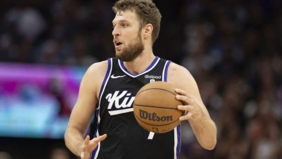 Βεζένκοφ: «Προς το παρόν είμαι παίκτης των Ράπτορς - Θα είναι μακρύ το καλοκαίρι!» 