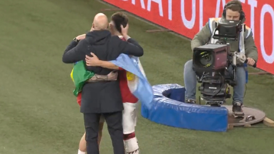 Μάντσεστερ Γιουνάιτεντ: Ο χορός Τεν Χαγκ, Μαρτίνες, Άντονι για την κατάκτηση του Λιγκ Καπ! (video)